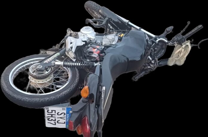 motociclista-inabilitado-fica-gravemente-ferido-apos-colisao-na-br-101,-em-nova-vicosa