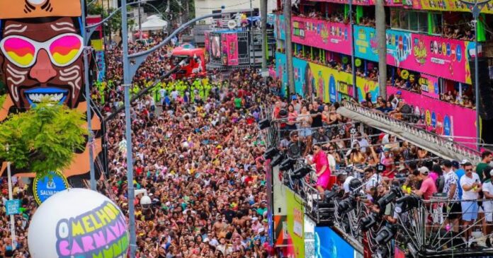 modelo-do-carnaval-de-salvador-deve-se-tornar-objeto-de-estudo-em-experiencia-imersiva-com-apoio-da-prefeitura