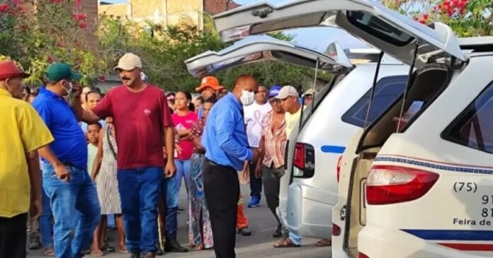 corpos-de-duas-jovens-assassinadas-em-anguera-sao-sepultados-sob-forte-comocao