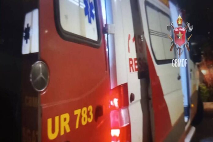 adolescente-de-12-anos-fica-em-estado-grave-apos-cair-do-terceiro-piso-de-shopping