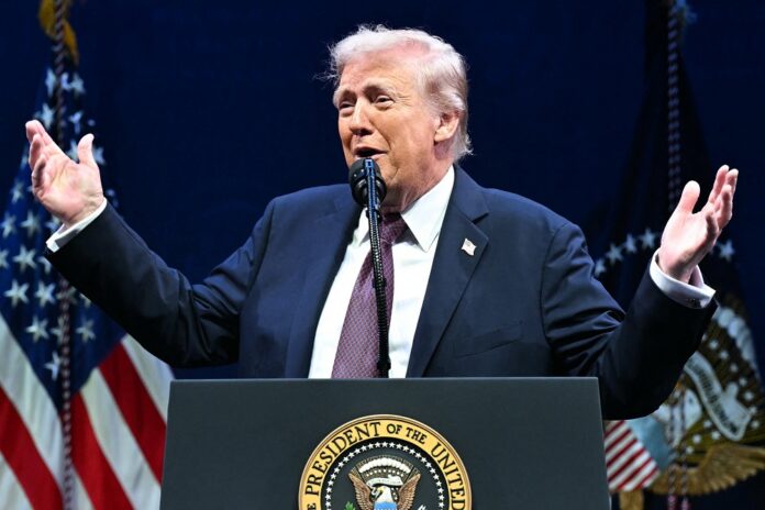 trump-anuncia-possivel-encontro-com-putin-e-diz-acreditar-em-fim-da-guerra-na-ucrania