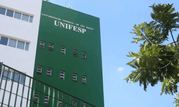 policia-federal-faz-operacao-em-santos-contra-ameacas-de-massacre-na-unifesp