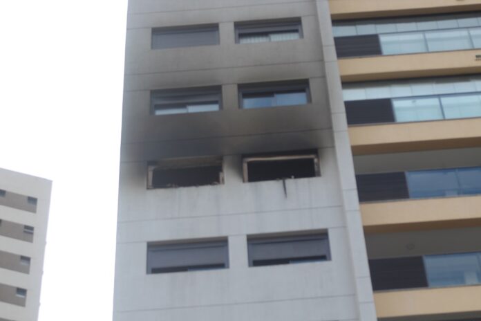 jovem-de-26-anos-morre-em-incendio-em-apartamento-no-brooklin
