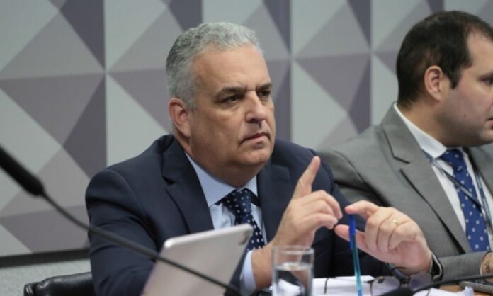 cpi-do-inss:-relator-aponta-familia-que-recebeu-r$-20-milhoes-de-sindicato