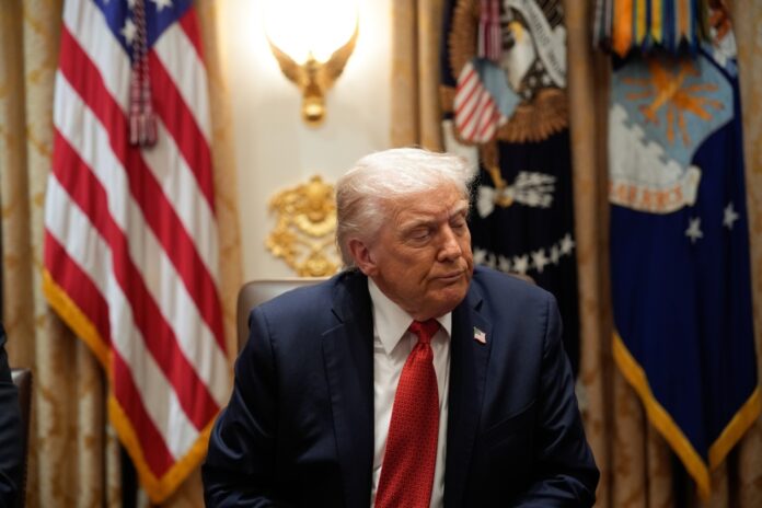 trump-diz-que-‘nao-gosta’-de-embaixador-australiano