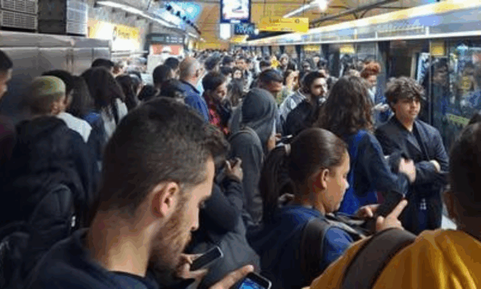 falha-em-sinalizacao-interfere-no-funcionamento-de-trens-da-linha-4-amarela-do-metro-de-sp