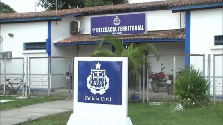 foragido-e-preso-em-barraca-de-praia-em-santa-cruz-cabralia;-homem-estava-com-documento-falso-e-droga