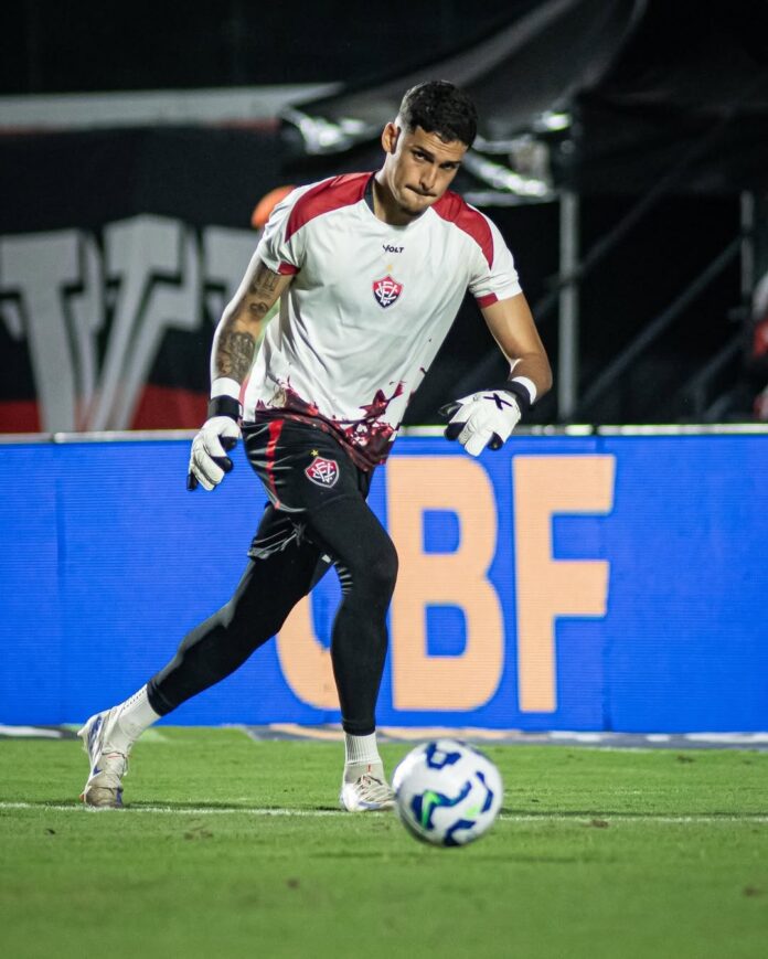 alexandre-fintelman-passa-por-cirurgia-no-quadril-e-inicia-recuperacao-no-vitoria