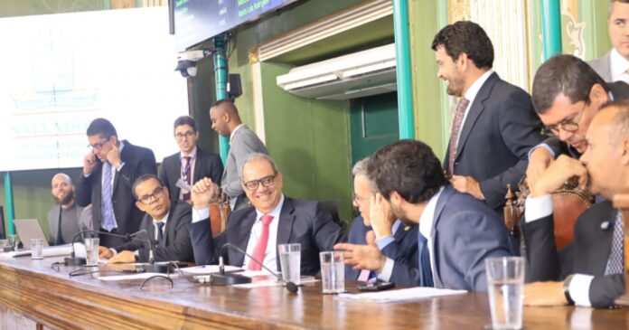 com-rejeicao-da-oposicao,-camara-de-salvador-aprova-4-projetos-da-prefeitura-nesta-quarta;-veja-pauta 