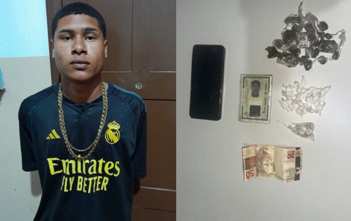 caravelas:-jovem-suspeito-de-trafico-e-preso-em-flagrante-com-grande-quantidade-de-drogas