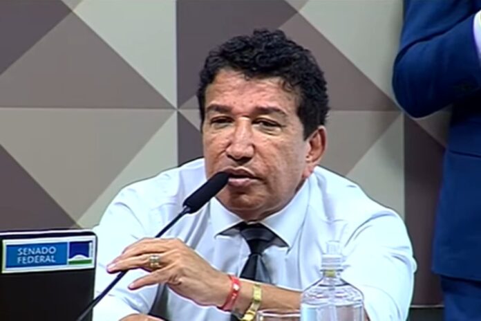 magno-malta-grava-video-em-leito-de-hospital:-“orem-por-mim”