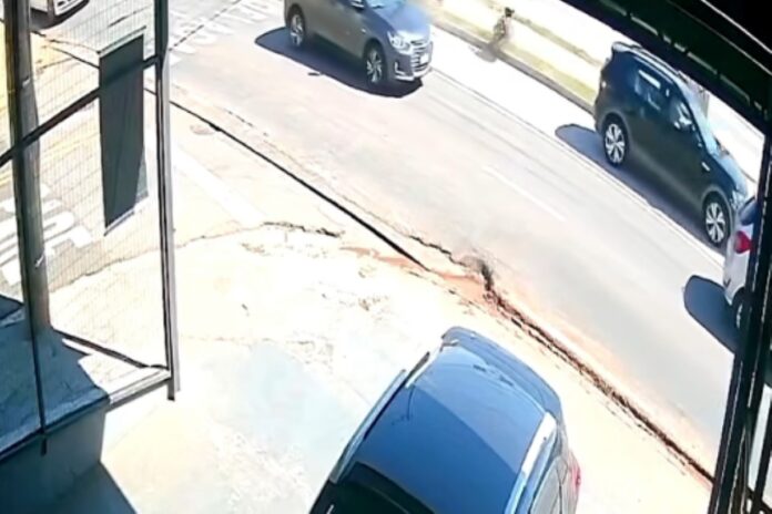 video:-motociclista-morre-atropelado-apos-discussao-de-transito-em-sp