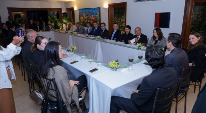 frentes-parlamentares-se-unem-e-cobram-de-hugo-motta-a-votacao-do-projeto-que-pune-o-devedor-contumaz