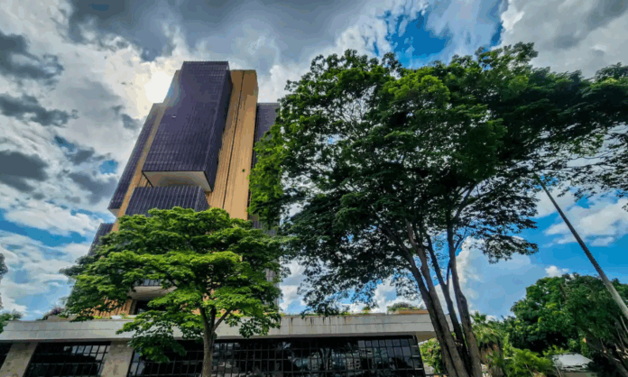 contas-externas-tem-saldo-negativo-de-us$-9,8-bilhoes-em-setembro