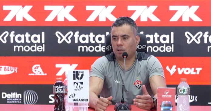 jair-ventura-lamenta-derrota-com-um-jogador-a-mais:-“quando-e-recorrente,-deixa-de-ser-coisas-do-futebol” jair-ventura-lamenta-derrota-com-um-jogador-a-mais:-“quando-e-recorrente,-deixa-de-ser-coisas-do-futebol”