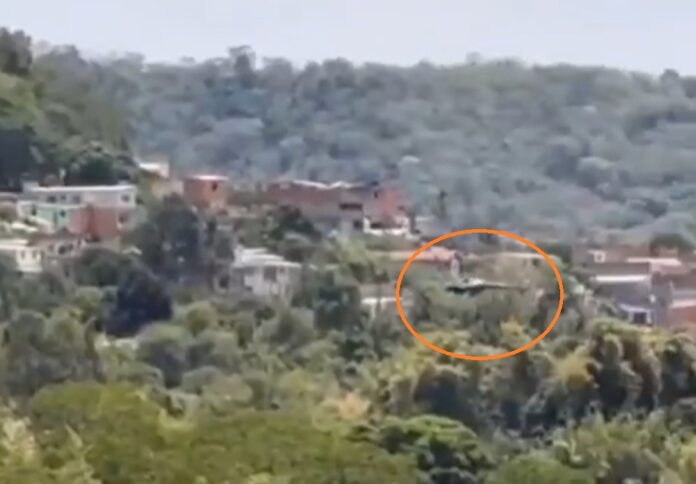 helicoptero-cai-em-pesqueiro-de-sao-roque,-no-interior-de-sao-paulo;-piloto-fica-ferido helicoptero-cai-em-pesqueiro-de-sao-roque,-no-interior-de-sao-paulo;-piloto-fica-ferido
