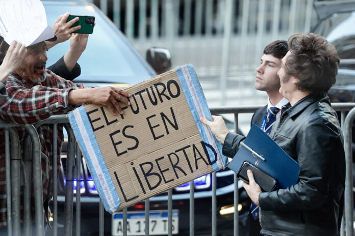 milei-amplia-forca-no-congresso-apos-vitoria-nas-eleicoes-legislativas-na-argentina milei-amplia-forca-no-congresso-apos-vitoria-nas-eleicoes-legislativas-na-argentina