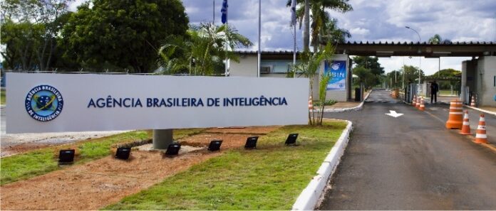 governo-licita-r$-400-mil-em-novos-equipamentos-de-academia-para-a-sede-da-abin-em-brasilia