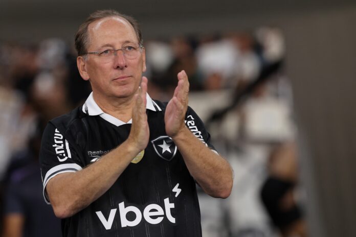 textor-faz-proposta-bilionaria-por-clube-da-premier-league.-saiba-qual