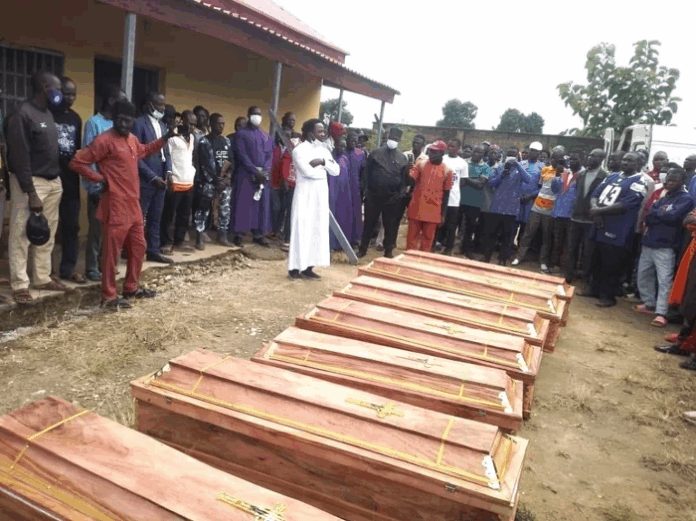 governo-trump-pressionado-a-responsabilizar-a-nigeria-pela-violencia-contra-cristaos governo-trump-pressionado-a-responsabilizar-a-nigeria-pela-violencia-contra-cristaos