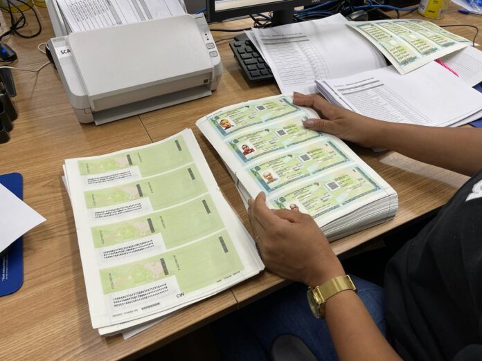 bahia-ultrapassa-marca-de-2-milhoes-de-carteiras-de-identidade-nacional-emitidas bahia-ultrapassa-marca-de-2-milhoes-de-carteiras-de-identidade-nacional-emitidas