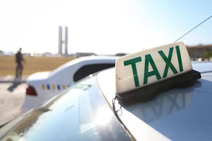 taximetro:-camara-aprova-mp-que-isenta-taxis-da-taxa-de-fiscalizacao taximetro:-camara-aprova-mp-que-isenta-taxis-da-taxa-de-fiscalizacao