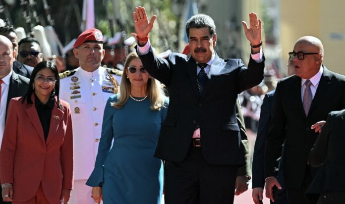 venezuela-suspende-acordo-energetico-com-trinidad-e-tobago-apos-chegada-de-navio-de-guerra-dos-eua venezuela-suspende-acordo-energetico-com-trinidad-e-tobago-apos-chegada-de-navio-de-guerra-dos-eua