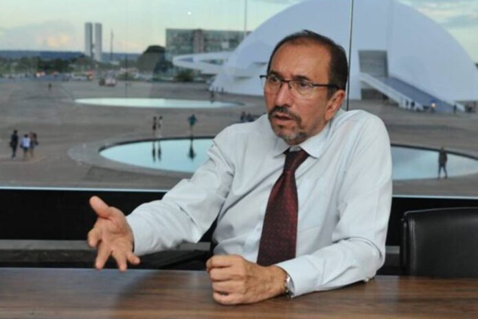 gdf-publica-saida-de-secretario-que-se-demitiu-por-lei-sobre-comunismo gdf-publica-saida-de-secretario-que-se-demitiu-por-lei-sobre-comunismo