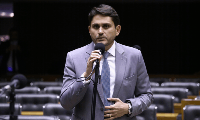 cortes-de-gastos-entram-no-projeto-do-rearp,-que-deve-ser-votado-ainda-esta-semana cortes-de-gastos-entram-no-projeto-do-rearp,-que-deve-ser-votado-ainda-esta-semana
