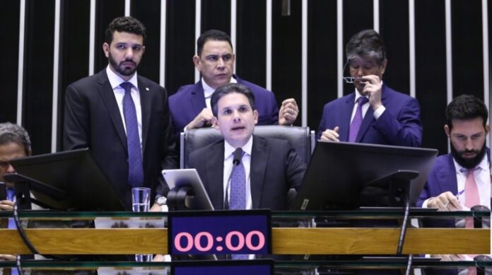 confira-como-votaram-os-deputados-baianos-na-emenda-que-garantiu-bagagem-gratuita-em-voos-internacionais confira-como-votaram-os-deputados-baianos-na-emenda-que-garantiu-bagagem-gratuita-em-voos-internacionais