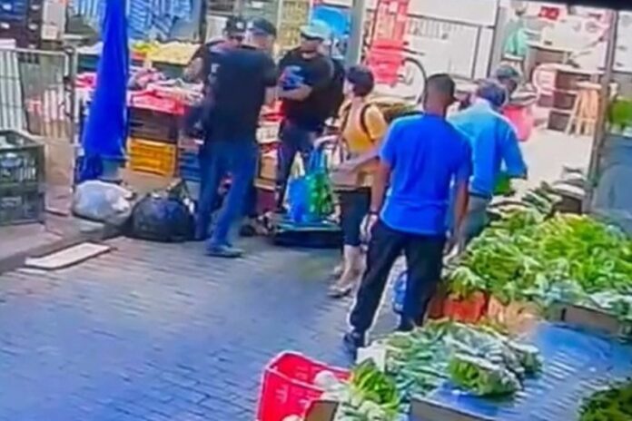 apos-roubos-e-tiros-na-25,-mercado-fala-em-lugar-“seguro-e-acolhedor” apos-roubos-e-tiros-na-25,-mercado-fala-em-lugar-“seguro-e-acolhedor”