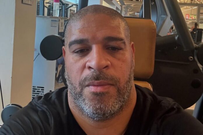 adriano-imperador-se-pronuncia-sobre-mortes-em-megaoperacao-no-rj adriano-imperador-se-pronuncia-sobre-mortes-em-megaoperacao-no-rj