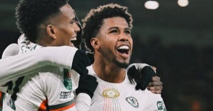 estevao-e-andrey-marcam-em-vitoria-do-chelsea-na-copa-da-liga estevao-e-andrey-marcam-em-vitoria-do-chelsea-na-copa-da-liga