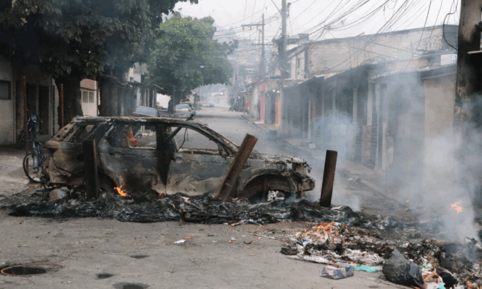 secretario-do-rj-cita-‘estado-de-guerra’-e-afirma-que-‘e-impossivel-combater-crime-organizado-sozinho’ secretario-do-rj-cita-‘estado-de-guerra’-e-afirma-que-‘e-impossivel-combater-crime-organizado-sozinho’