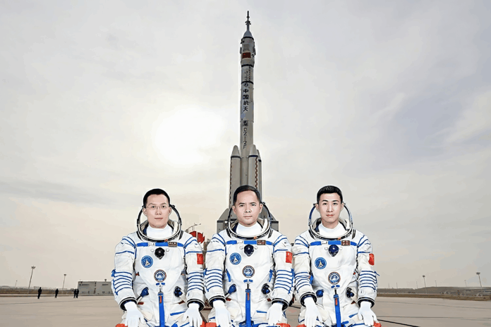 astronauta-mais-jovem-da-china-sera-lancado-junto-com-ratos-ao-espaco astronauta-mais-jovem-da-china-sera-lancado-junto-com-ratos-ao-espaco