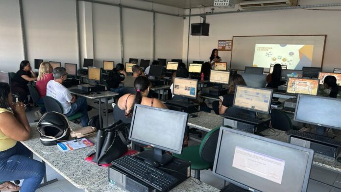 teixeira-de-freitas-fortalece-acoes-da-busca-ativa-escolar-para-combater-a-exclusao-educacional teixeira-de-freitas-fortalece-acoes-da-busca-ativa-escolar-para-combater-a-exclusao-educacional