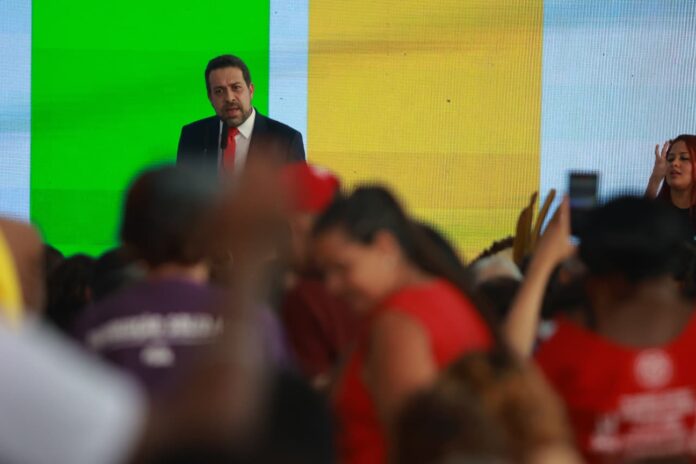 boulos-recebe-entregadores-de-app-no-planalto boulos-recebe-entregadores-de-app-no-planalto