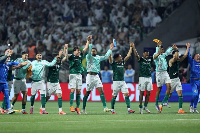 presidente-da-conmebol-manda-mensagem-ao-palmeiras-apos-vaga-na-final presidente-da-conmebol-manda-mensagem-ao-palmeiras-apos-vaga-na-final