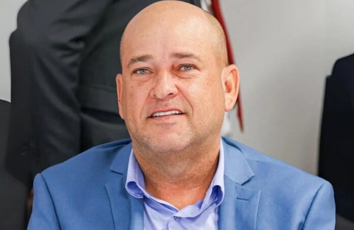 mp-ba-faz-nova-denuncia-contra-binho-galinha-apos-pratica-reiterada-de-crimes mp-ba-faz-nova-denuncia-contra-binho-galinha-apos-pratica-reiterada-de-crimes