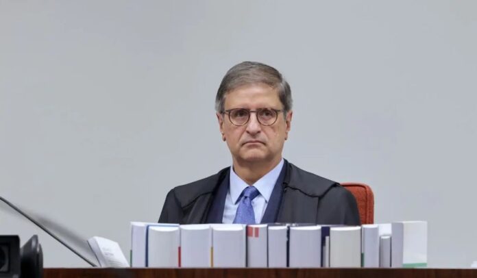 senador-omar-aziz-apresenta-relatorio-favoravel-a-reconducao-de-paulo-gonet-ao-cargo-de-pgr senador-omar-aziz-apresenta-relatorio-favoravel-a-reconducao-de-paulo-gonet-ao-cargo-de-pgr