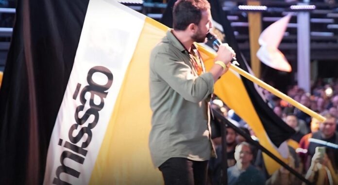 carmen-lucia-adia-julgamento-no-tse-sobre-a-criacao-do-partido-missao,-formado-por-integrantes-do-mbl carmen-lucia-adia-julgamento-no-tse-sobre-a-criacao-do-partido-missao,-formado-por-integrantes-do-mbl