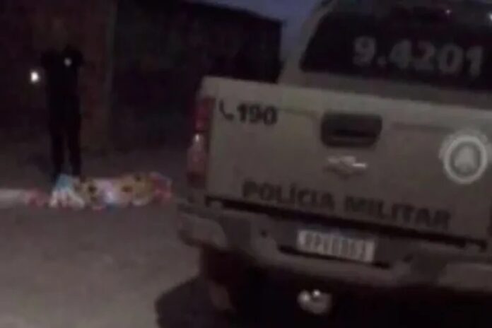 jovem-e-executado-com-mais-de-dez-tiros-em-frente-de-casa-na-zona-rural-de-ibicoara jovem-e-executado-com-mais-de-dez-tiros-em-frente-de-casa-na-zona-rural-de-ibicoara