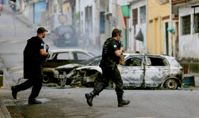 contencao-inutil?-o-debate-sobre-a-operacao-no-rio