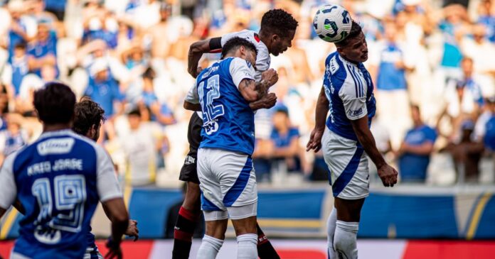 vitoria-sofre-tres-gols-no-1°-tempo-e-e-derrotado-pelo-cruzeiro-no-mineirao