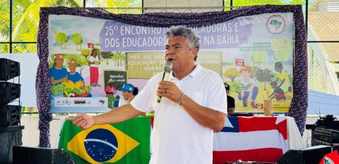 valmir-assuncao-diz-ter-ficado-“estarrecido”-com-operacao-no-rio-e-pede-afastamento-de-claudio-castro