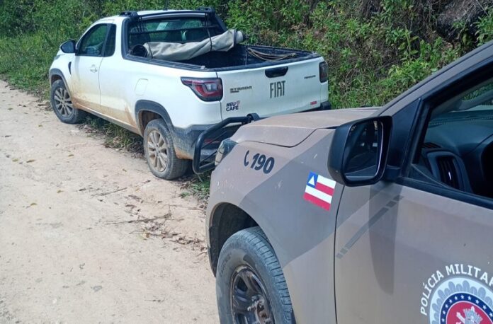 pmba-recupera-veiculo-roubado-em-distrito-de-jucurucu