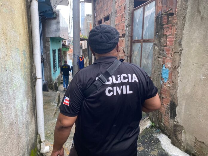 falso-policial-e-preso-em-feira-acusado-de-violentar-mulheres-em-servicos-de-acompanhantes