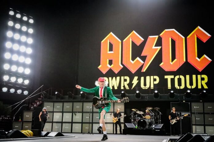 ac/dc-anuncia-show-unico-no-brasil-em-fevereiro-de-2026