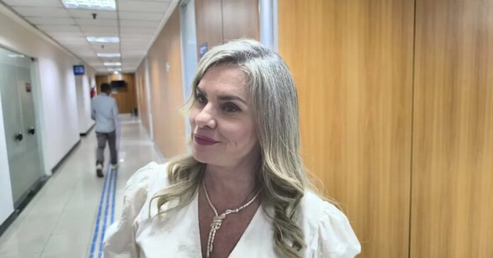 deputada-ivana-bastos-e-internada-com-quadro-de-colite-e-segue-em-observacao-na-uti