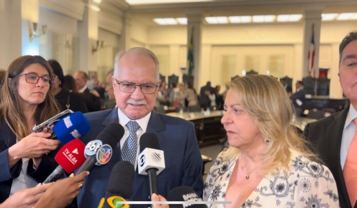 fachin-promete-acelerar-julgamentos-do-juri-e-defende-combate-estrategico-ao-crime-organizado